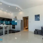 Bluesky - Sucha, Duzy Taras Z Widokiem Na Karkonosze, Spokojna Okolica, Blisko Szlakow I Wyciagow Apartmán Karpacz